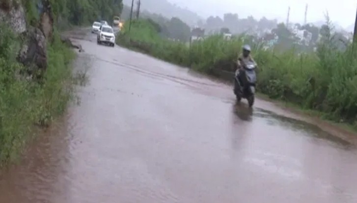 Rains continue for second day in J&K