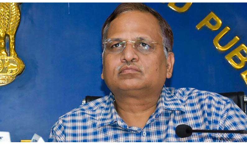 Completely false, says Delhi Health Minister on Centre's 'no oxygen deaths' claim