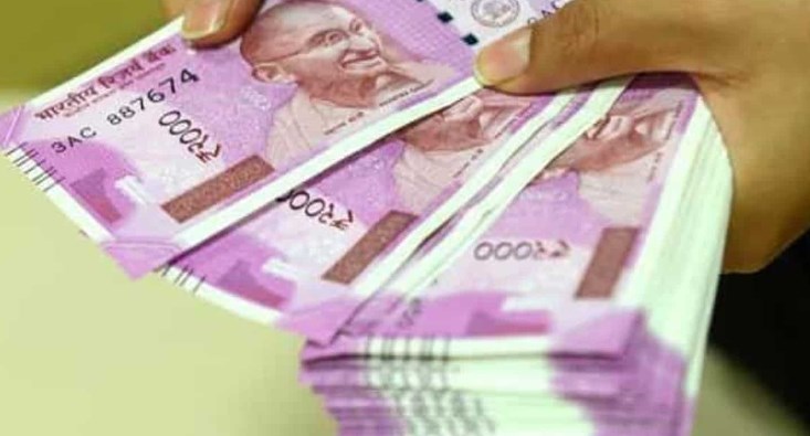 Cabinet approves 4 pc DA hike for Central Govt employees