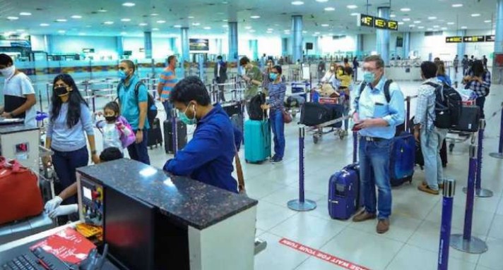 Consider imposing fines on passengers not wearing masks 'properly': DGCA to airports