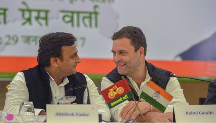 Congress keeps Raebareli, Amethi, Varanasi in 17-seat deal with Akhilesh Yadav