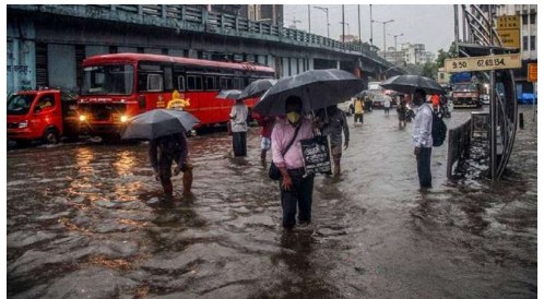 Mumbai Rains: Heavy downpour triggers waterlogging in parts of city, IMD issues red alert