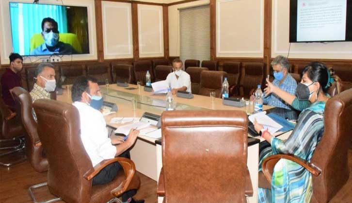 Secretary reviews working of J&K Cooperative Housing Corporation Ltd