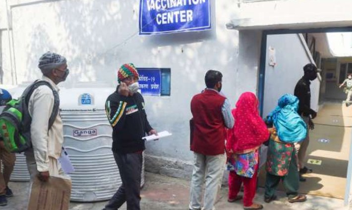 J&K LG sets 10-day timeline for 100% vaccination of 45+ age group
