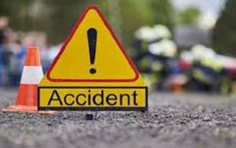 Father, son killed in crash on highway in JK’s Samba