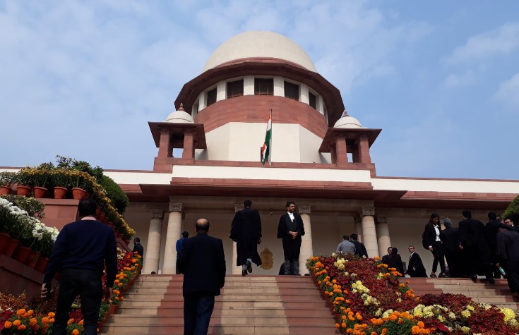Public places like police stations, bus stands should display contact of nearest legal aid offices: SC