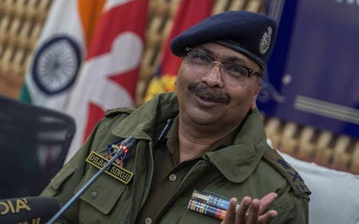 DGP J&K sanctions Meritorious Scholarship 9.78 lakh for 201 Police Wards  