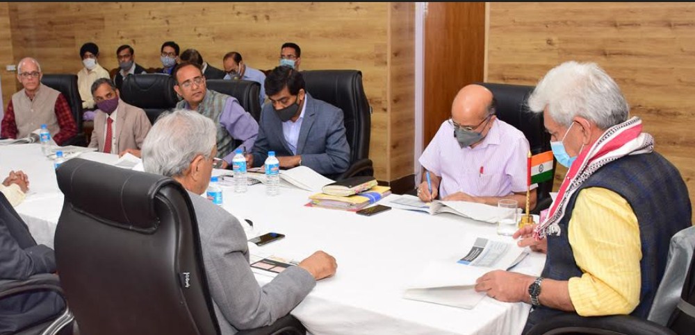 Lt Governor chairs 3rd high level meeting of power sector experts to revamp power supply in J&K
