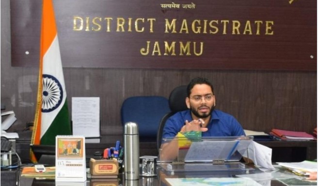 DM orders enquiry into Nagrota accident