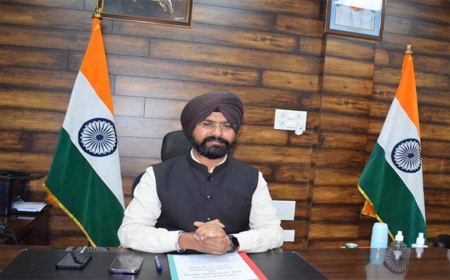 DC Doda Harvinder Singh receives prestigious Best Electoral Practices Award 2024