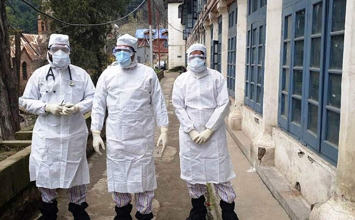 Up to 7 yrs jail for attack on doctors, health workers: Govt passes ordinance to protect COVID-19 warriors