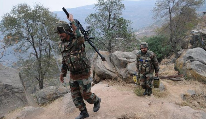 Pak Army shells 4 sectors along LoC at Poonch-Rajouri in Jammu and Kashmir