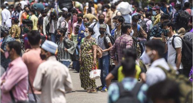 India records 1,52,879 new COVID cases, 839 deaths in 24 hours; biggest single-day spike so far