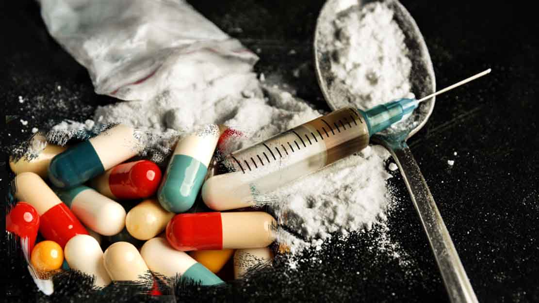 Two peddlers arrested with 2 lakh cash and 500 Gms heroin in Gandhi Nagar 