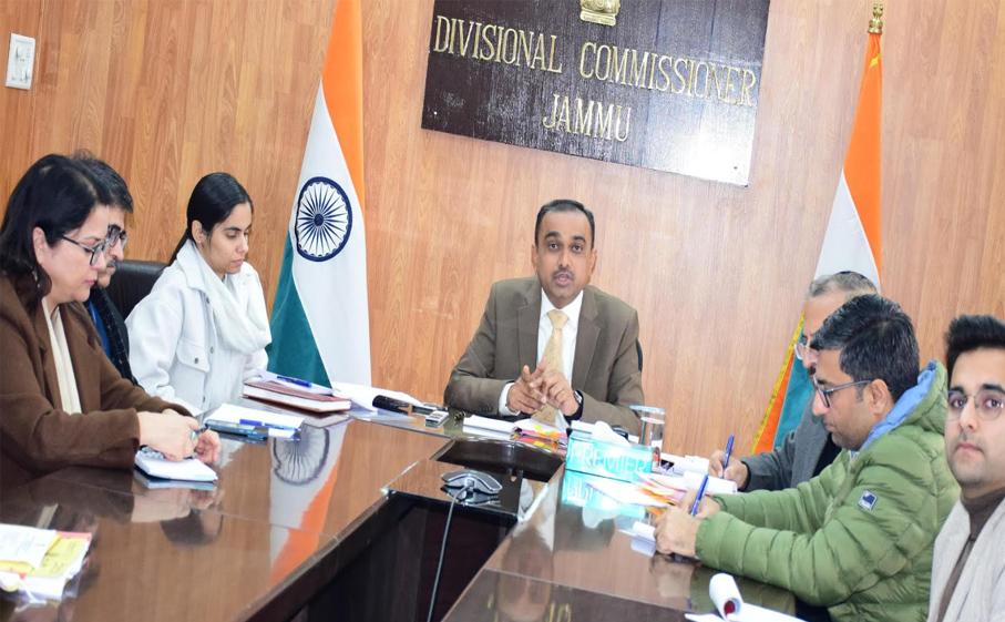 Div Com Jammu reviews status of revenue services