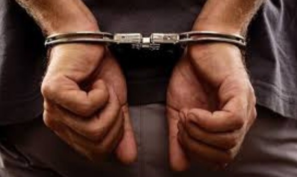 Five drug peddlers arrested, charas, Rs 2.26 lacs recovered in Kashmir