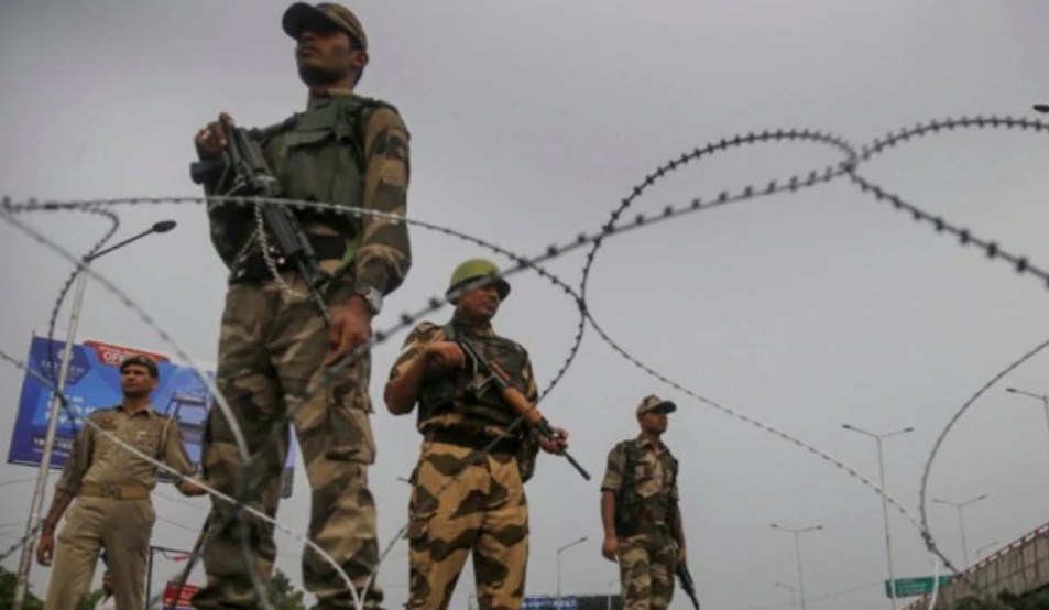 Four more detained leaders in Kashmir released