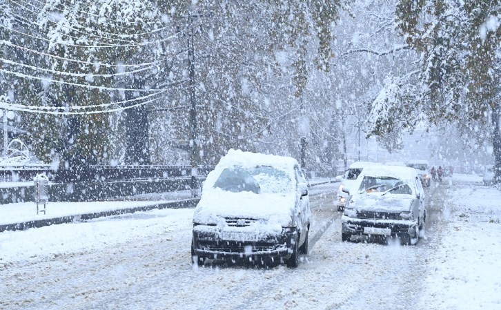 Rain, snow in J&K; improvement likely from Thursday