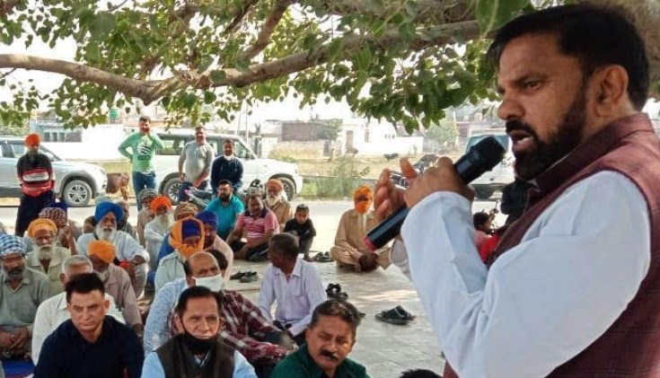 Explain different yardsticks for Ladakh and JK over lands and Jobs protection: Harsh