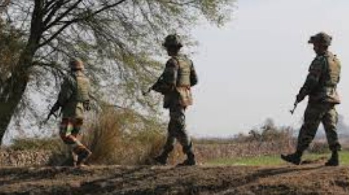 Encounter ensues between militants & security forces in Pulwama