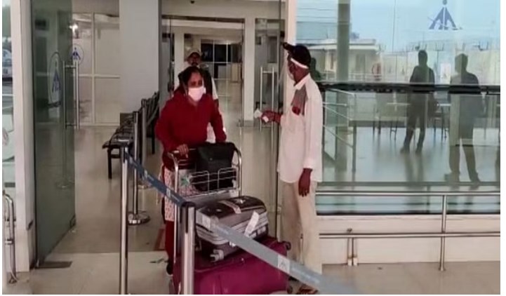 Covid-19: RT-PCR tests mandatory for international fliers travelling to India from 6 countries