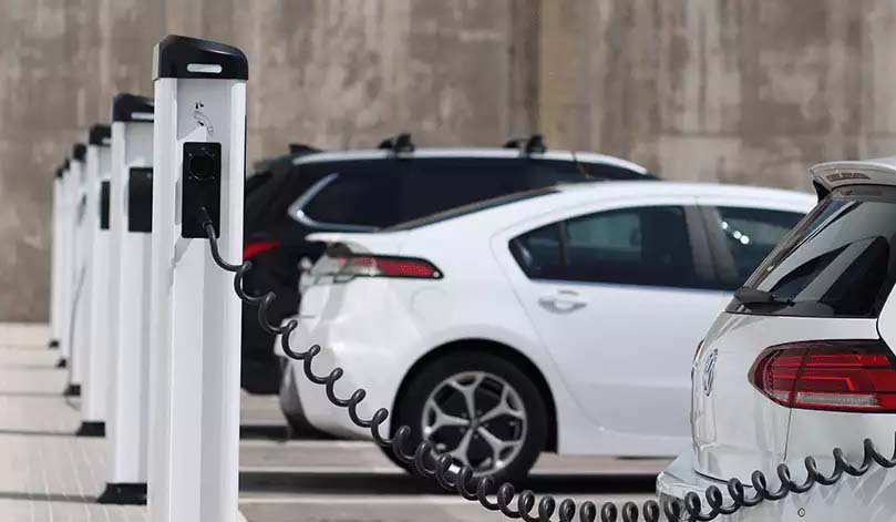 Electric vehicles usage should be made mandatory for all govt officials: Gadkari