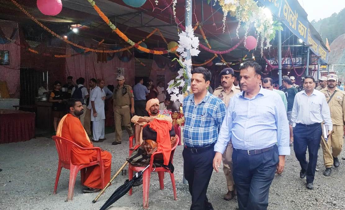 Div Com inspects national highway, langer sites