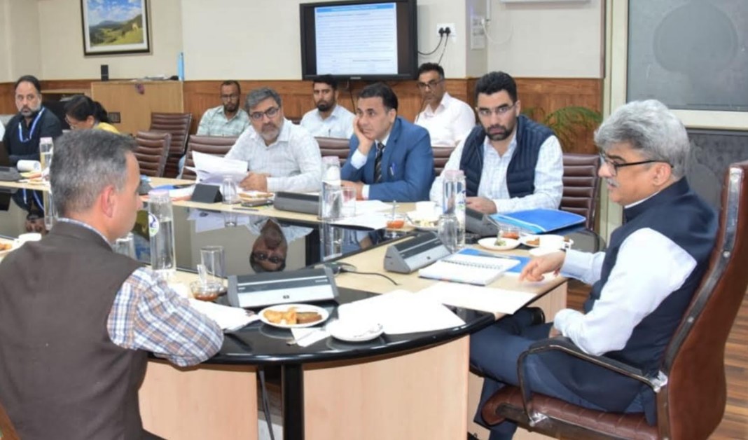 Focus on providing comprehensive primary healthcare to patients visiting PHCs: CS