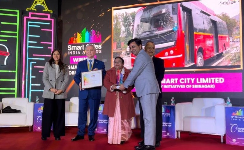 Srinagar Smart City bags ‘Best Smart Urban Mobility Award’ at Smart Cities India Expo