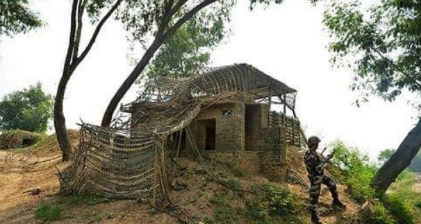 Several injured in cross border shelling in Karnah sector