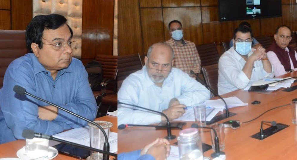 Dwivedi reviews status of physical, financial achievements of H&ME under CSS