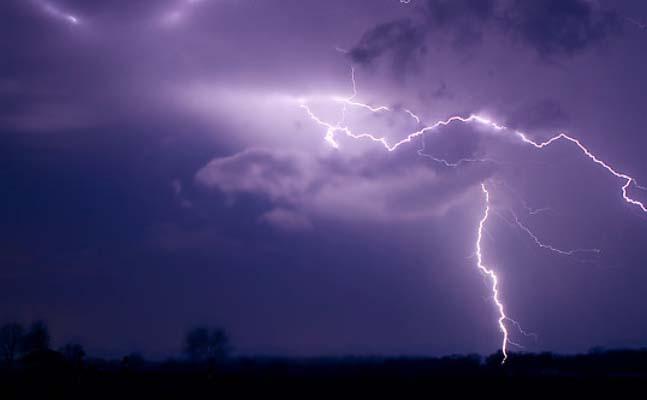 Temple dome damaged by lightning strike in Jammu Kashmir, 1 Injured