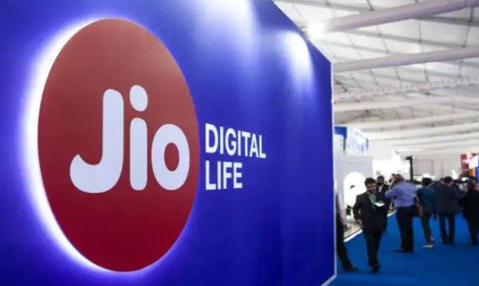 Reliance Jio profit rises by 28 pc to Rs 4,638 crore in third quarter