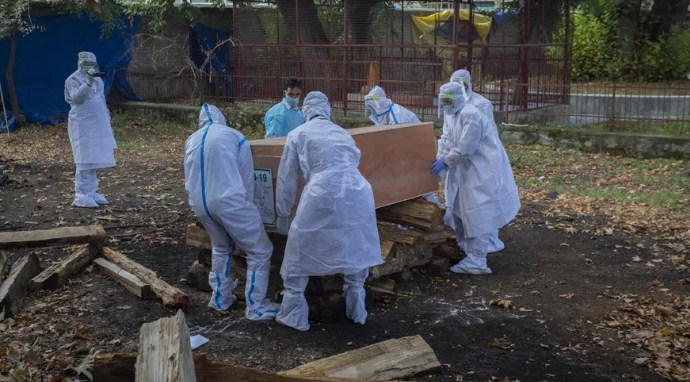 3 Srinagar residents, 7 others die of COVID-19 in J-K