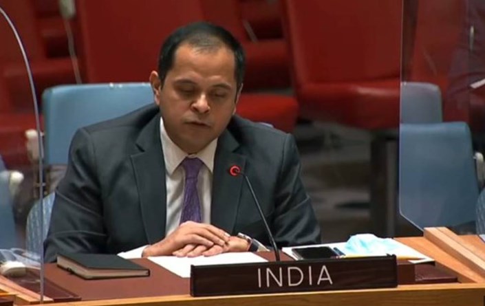 India hits back after Pakistan rakes Jammu & Kashmir issue at UNGA