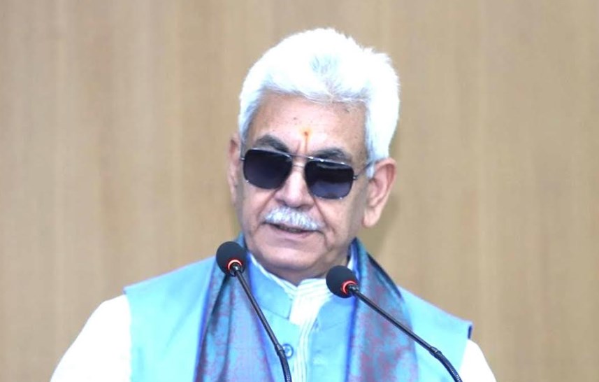 Lt Governor attends book launch event in remembrance of Prof. Giridhar Prasad Thakur