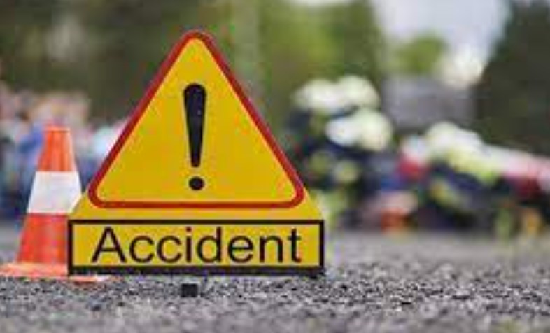 Truck driver killed, helper injured in Ramban road mishap