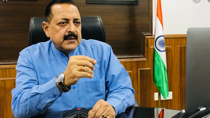 Union Minister Dr Jitendra Singh calls for a united fight against COVID-19