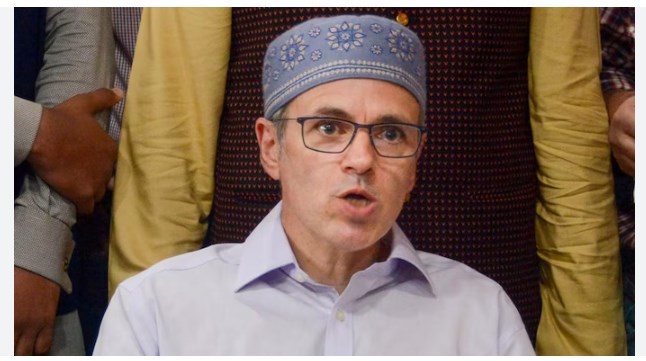 IAS officer’s charges warrant inquiry: Omar Abdullah 