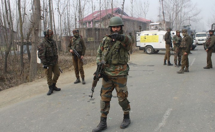 Top commander among 3 Jaish militants killed in Pulwama encounter