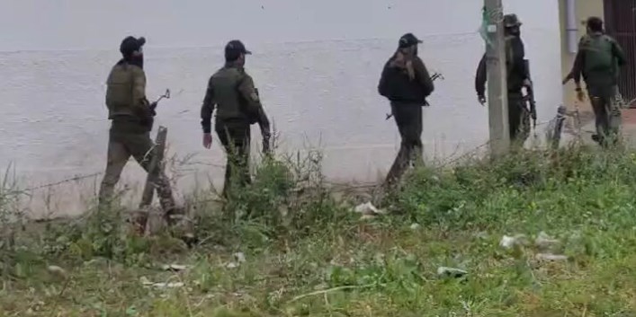 J-K: Police launches search operation in Poonch over suspicious movement