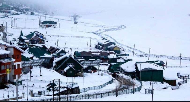 Barring Gulmarg, Mercury Stays Above Normal In Kashmir