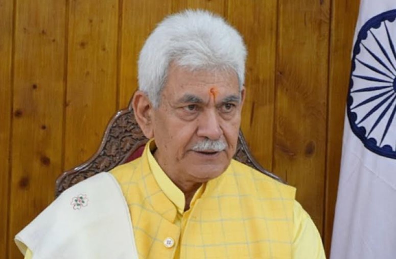 In 19 days, over 3.5 lakh pilgrims visited Amarnath Cave shrine, numbers mounting: LG Manoj Sinha
