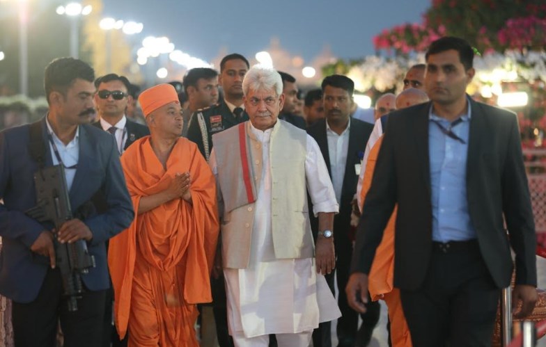 Lt Governor attends Janm Shatabdi Mahotsav of Pujya Pramukh Swami ji Maharaj in Gandhinagar, Gujarat