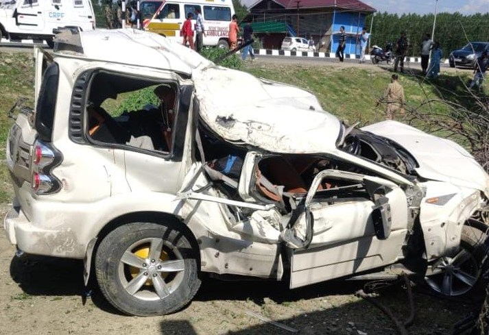 4 Punjab residents dead, 3 critical as vehicle skids off road in Kulgam