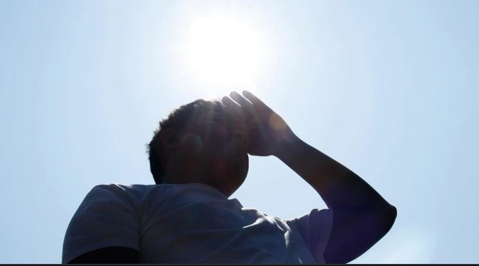 IMD Weather Forecast: Heatwave kills 25 In Maharashtra, April becomes third warmest in 122 years