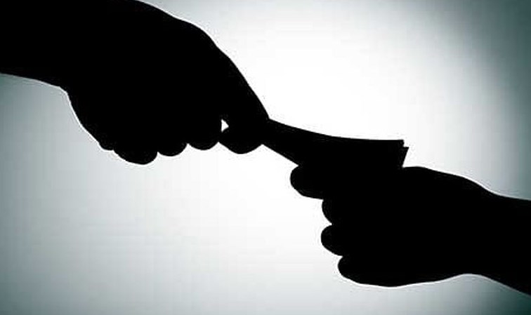 Jammu and Kashmir: ACB arrests Govt official for accepting bribe