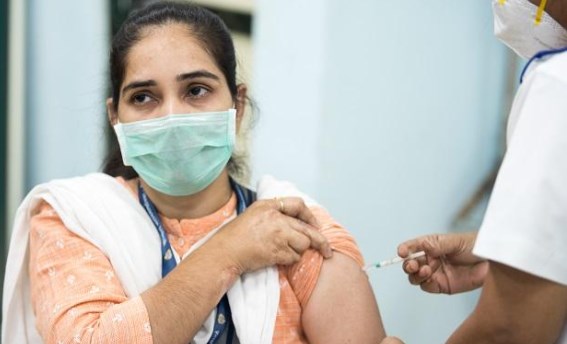 India reports 24,492 new COVID-19 cases, 20,191 recoveries and 131 deaths in the last 24 hours