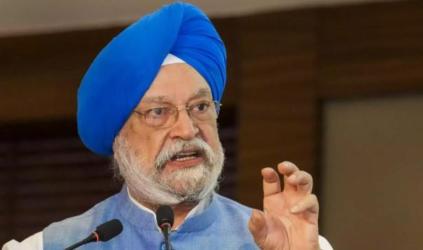 Oil and Gas to remain crucial despite rise of renewable energy says Hardeep Singh Puri