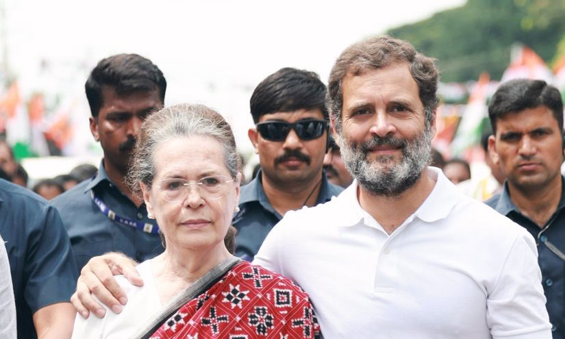 Sonia Gandhi joins Bharat Jodo Yatra in Karnataka